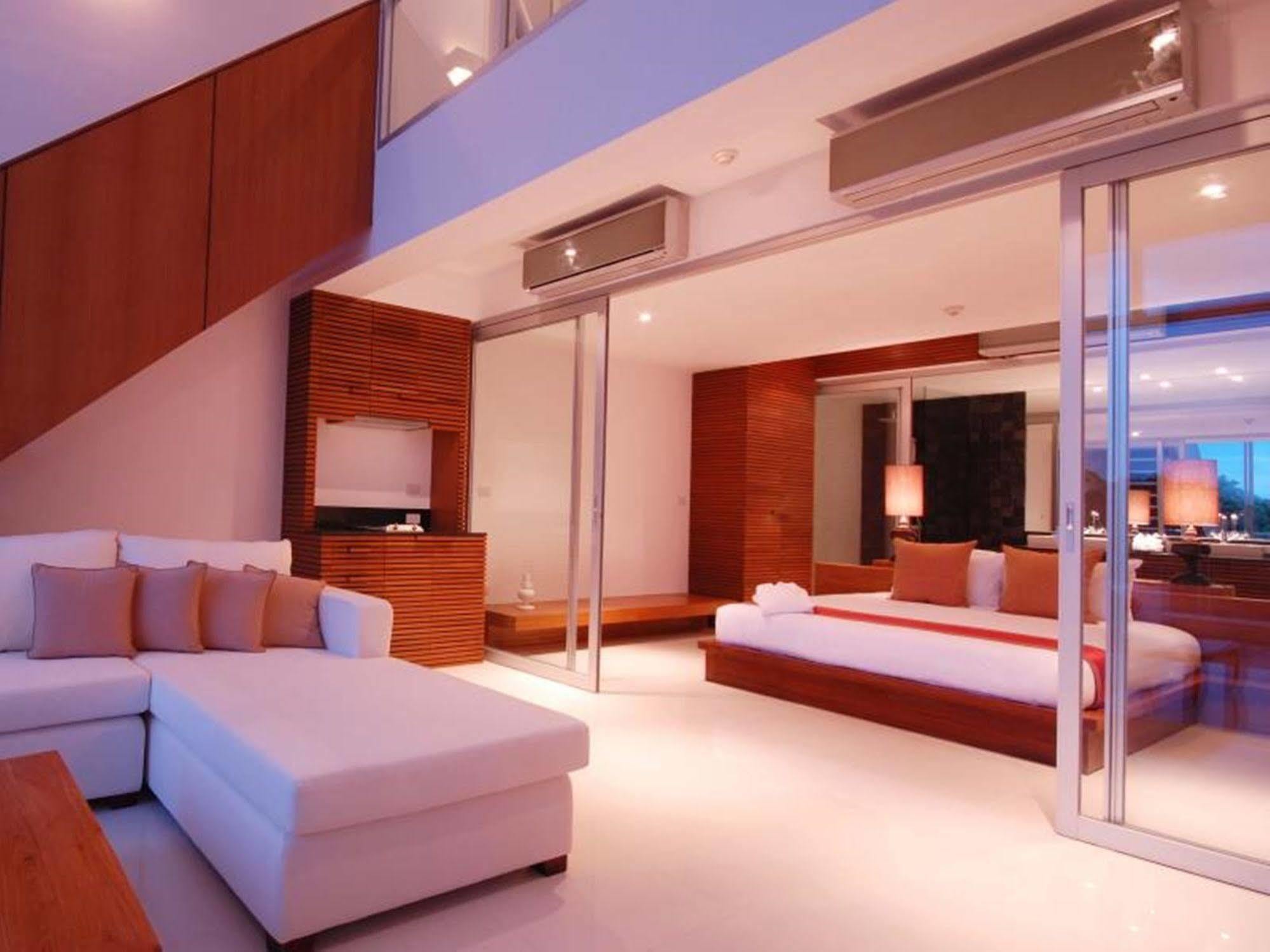 The Quarter Phuket Otel Surin Plajı Dış mekan fotoğraf